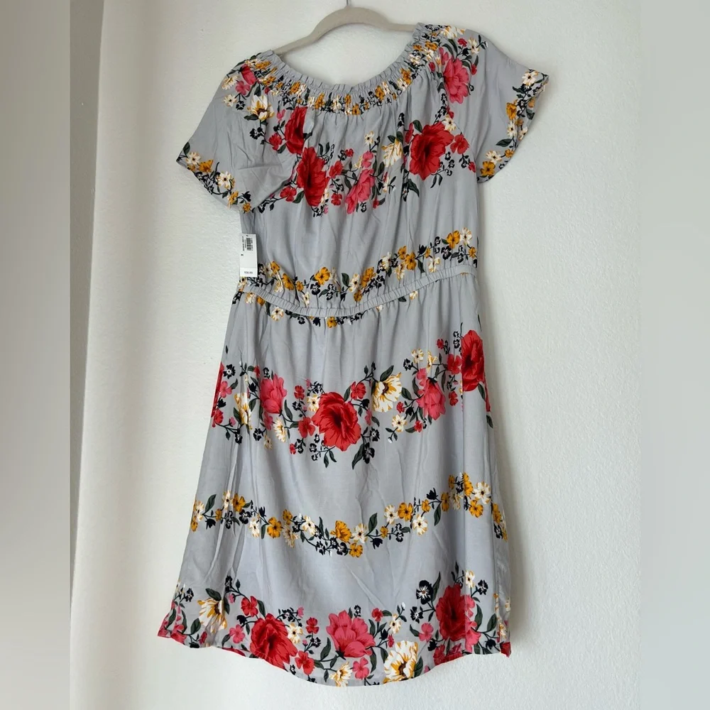 Dress - Picture 3 of 5